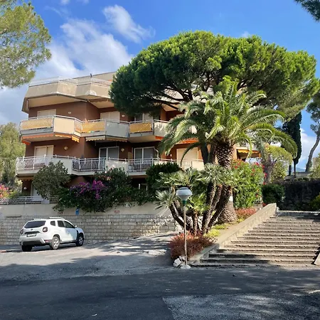 Acquamarina Stillness House By Wonderful Italy * Sanremo